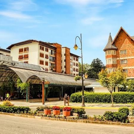 Apartamento Na Rua Coberta Gramado Apartment Exterior photo